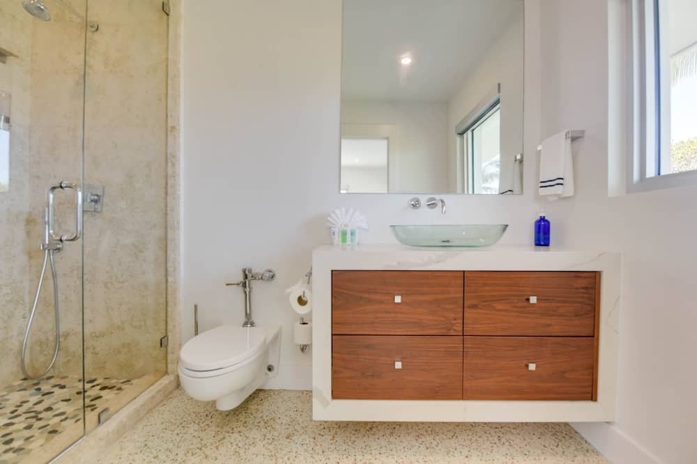 Photo of Bathroom in Whispering Pines