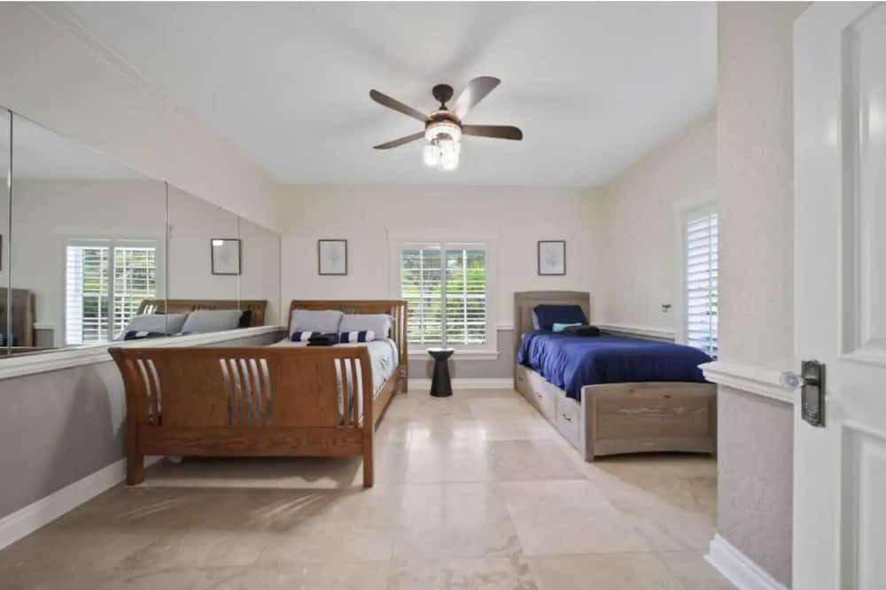 Photo of Bedroom in Palm City