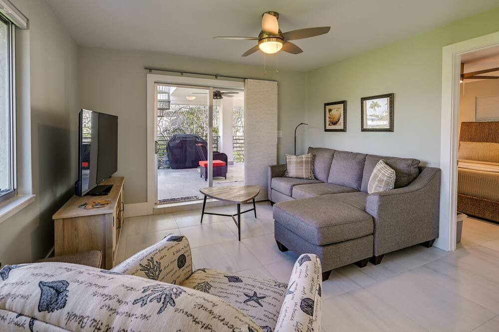 Photo of Bedroom in Isles of Capri