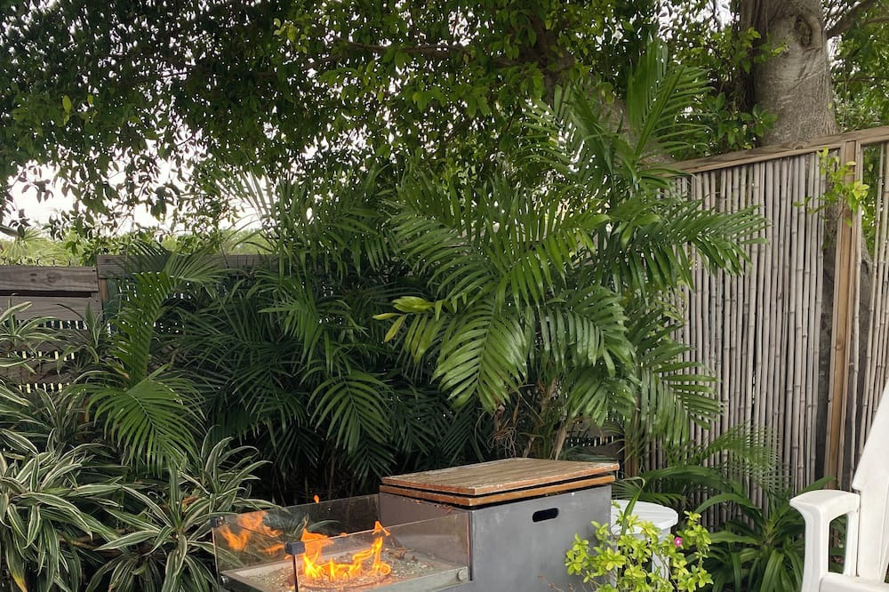 Photo of Outdoor in Beach Club Colony