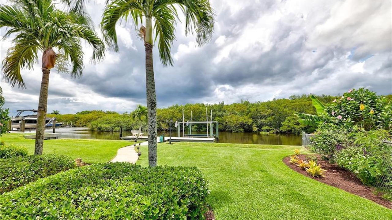 Photo of Outdoor in Palm City