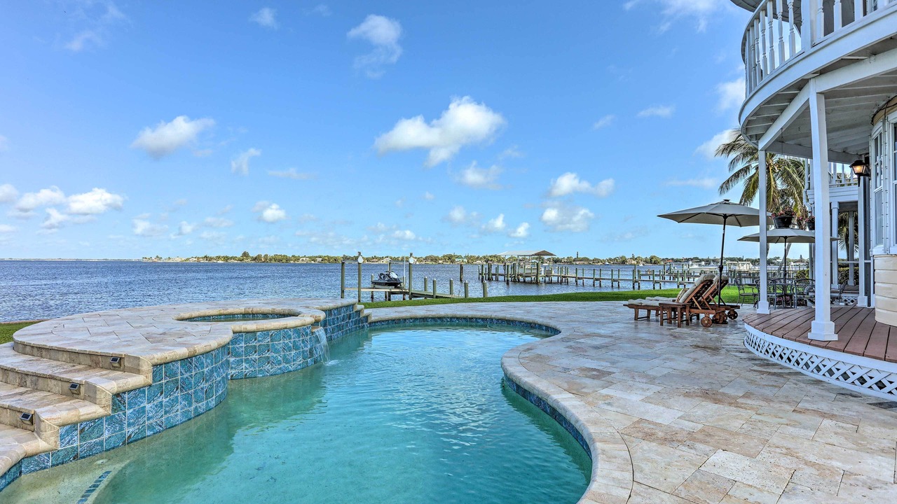 Photo of Outdoor in Palm City