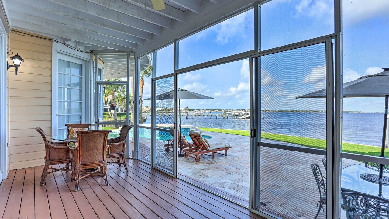 Photo of Patio Balcony in Palm City
