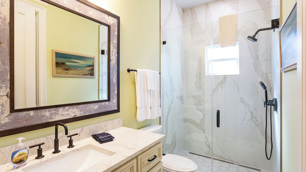 Photo of Bathroom in Naples Park