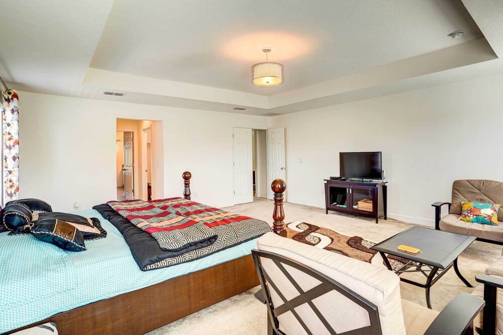 Photo of Bedroom in Seffner Community Alliance