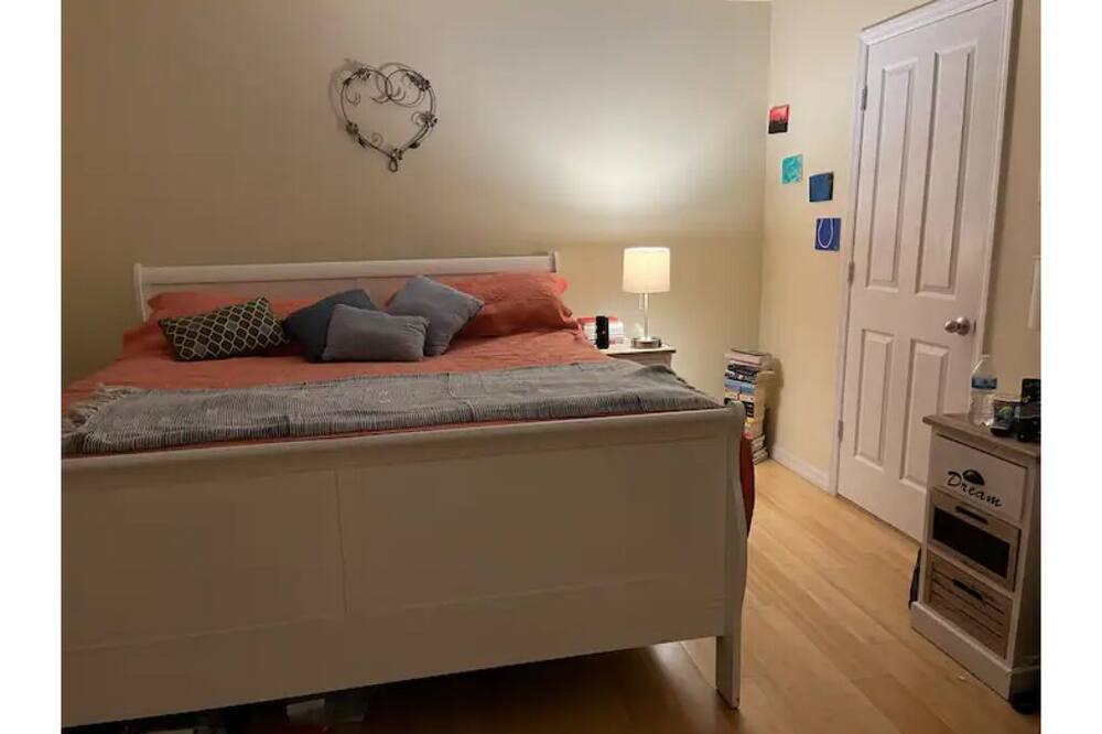 Photo of Bedroom in Indian River Estates