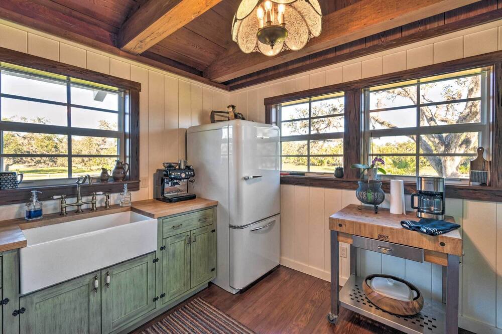 Photo of Kitchen in Myakka City