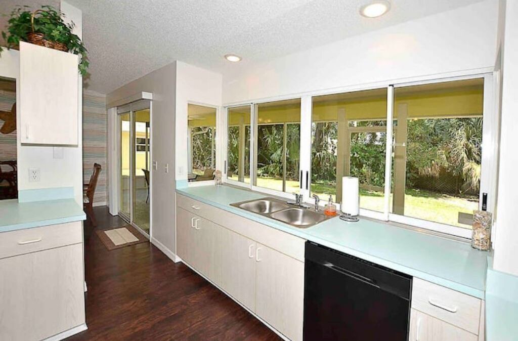 Photo of Kitchen in Sebastian Highlands