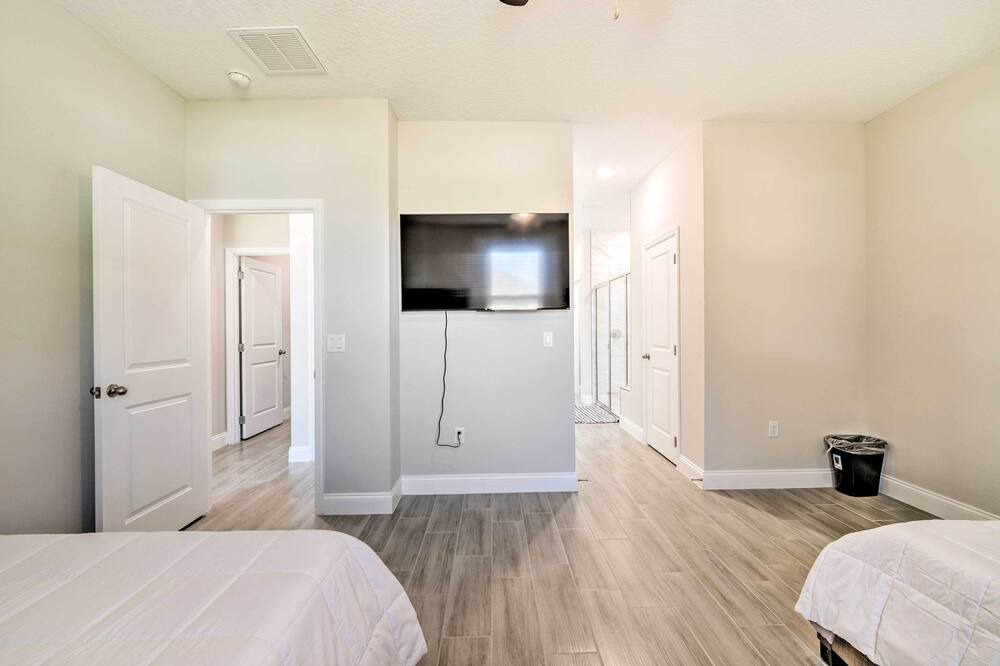 Photo of Bedroom in Poinciana