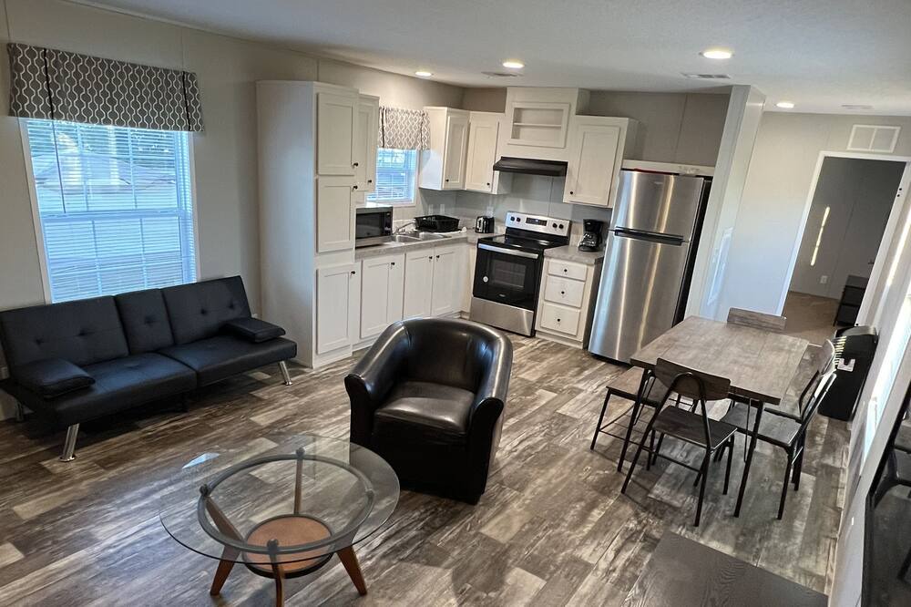 Photo of Livingroom in Nichols