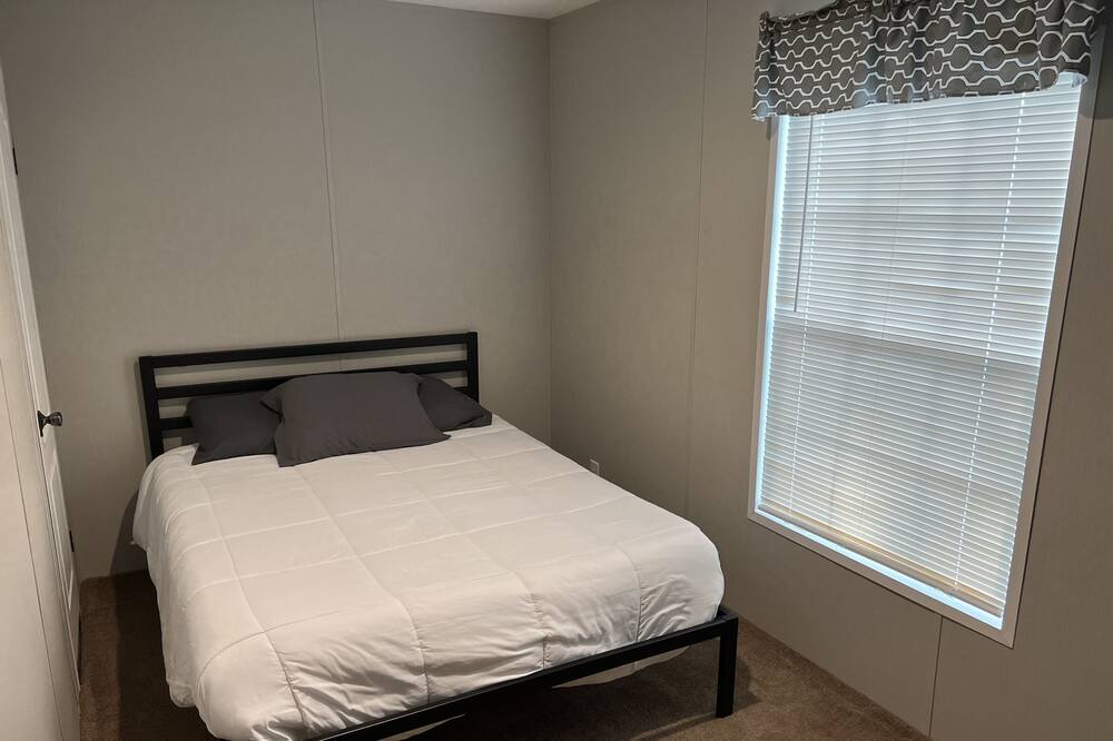 Photo of Bedroom in Nichols