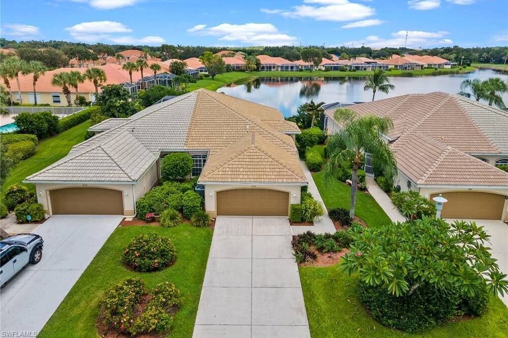 Photo of Outdoor in Naples