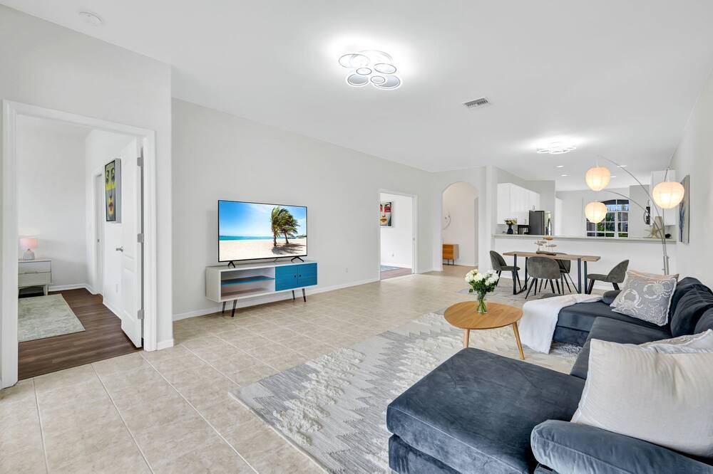 Photo of Livingroom in Naples