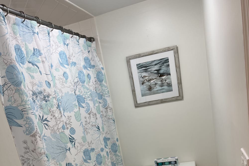 Photo of Bathroom in Indian River Shores