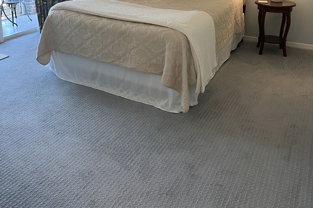 Photo of Bedroom in Indian River Shores