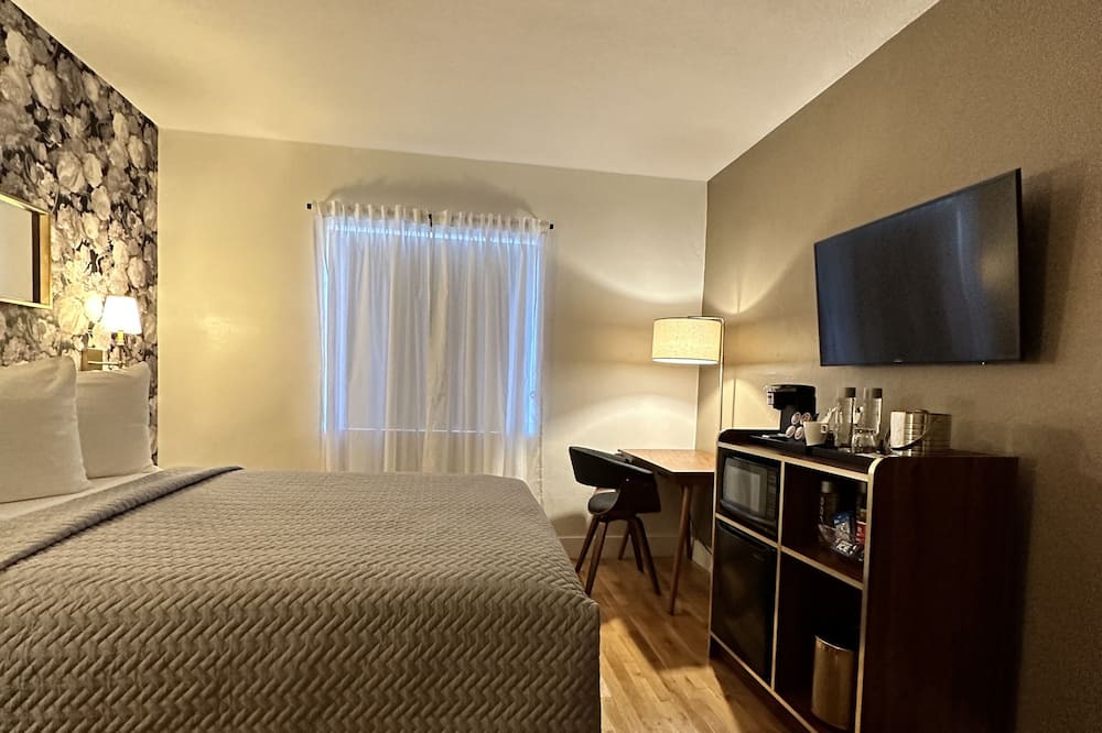 Photo of Bedroom in Overtown