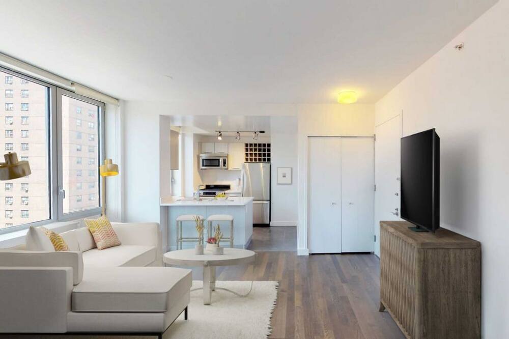 Photo of Livingroom in Manhattan Valley