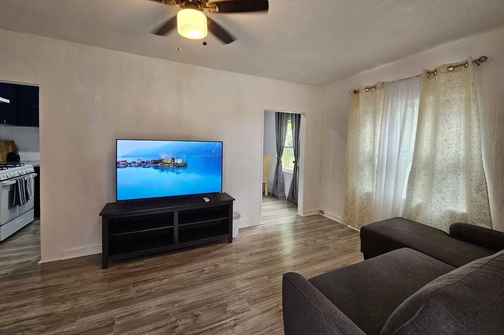 Photo of Livingroom in Fort Pierce