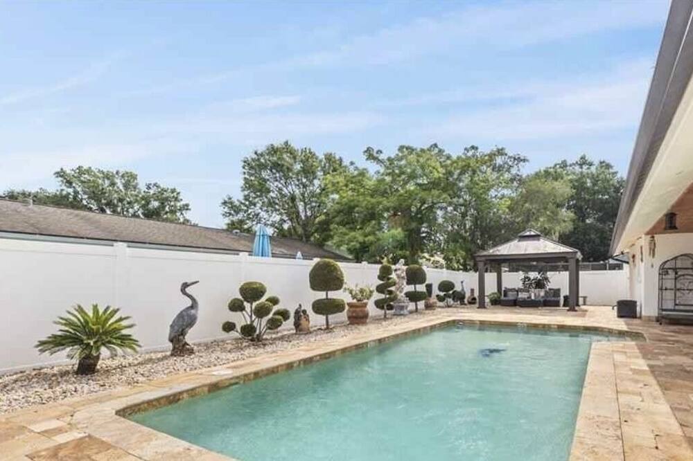Photo of Outdoor in Carrollwood