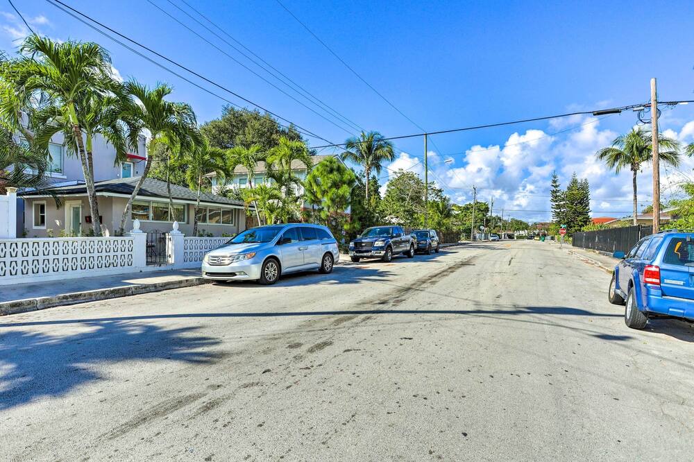 Photo of Others in Coral Way