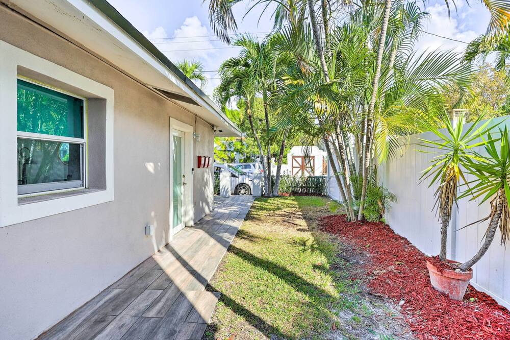 Photo of Outdoor in Coral Way