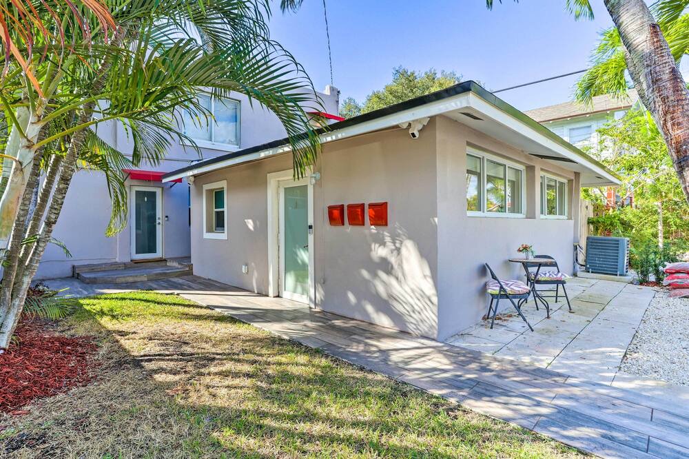 Photo of Outdoor in Coral Way
