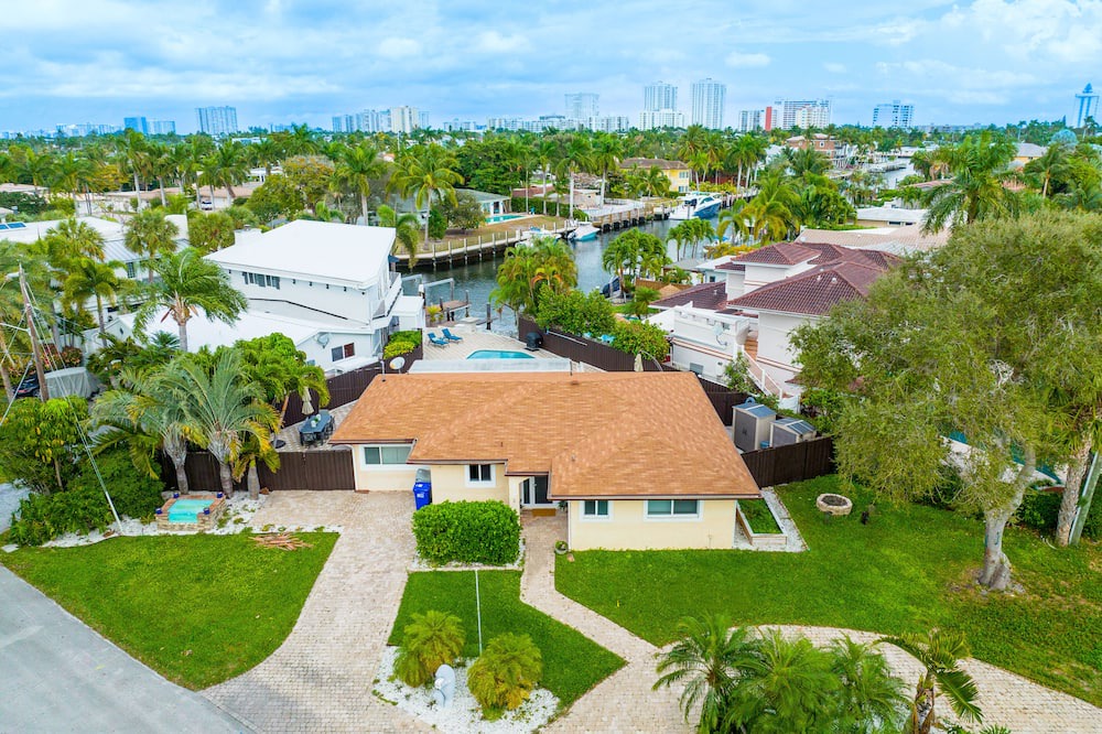 Photo of Others in Pompano Isles