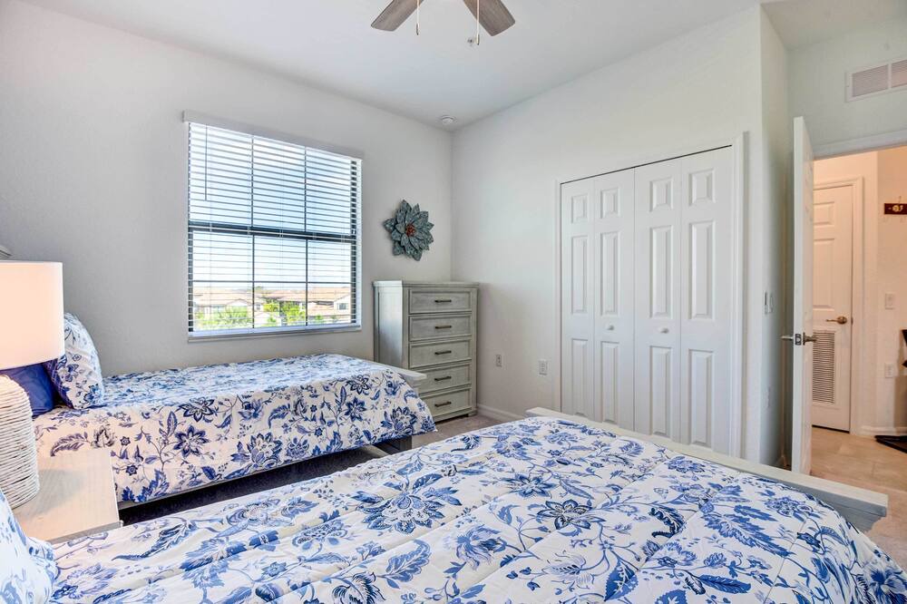 Photo of Bedroom in Lakewood Ranch