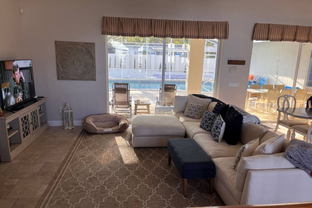 Photo of Livingroom in Sebring