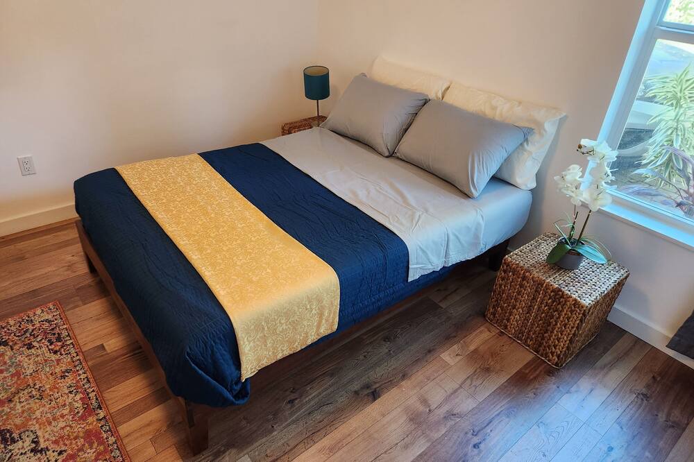 Photo of Bedroom in Northeast Miami