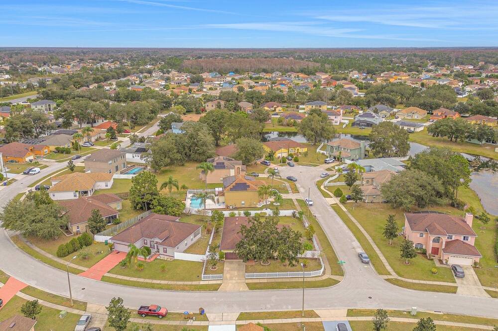 Photo of Others in Poinciana