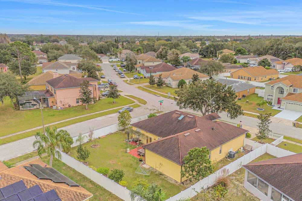 Photo of Others in Poinciana