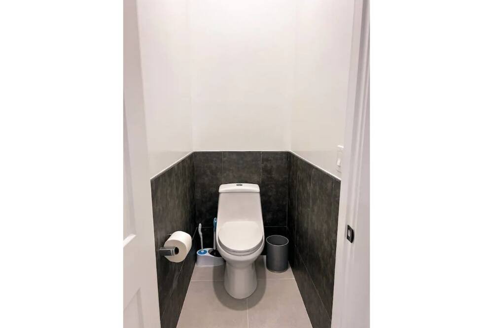 Photo of Bathroom in Alabama Grove Terrace