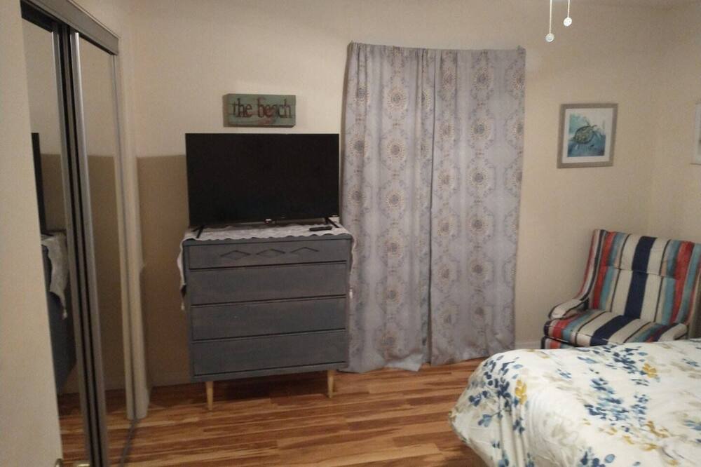Photo of Bedroom in Sebring
