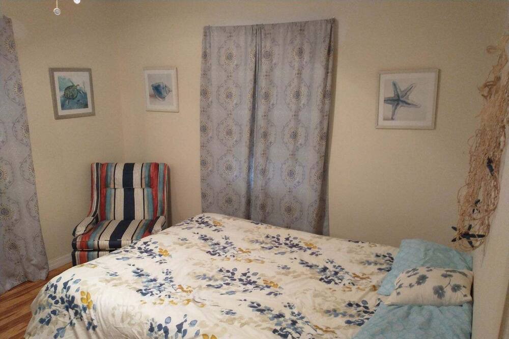 Photo of Bedroom in Sebring