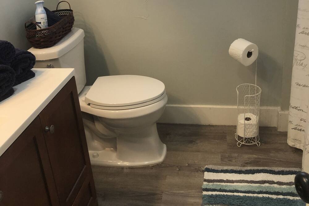 Photo of Bathroom in Sebring