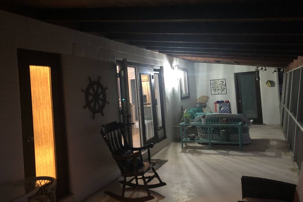 Photo of Outdoor in Sebring