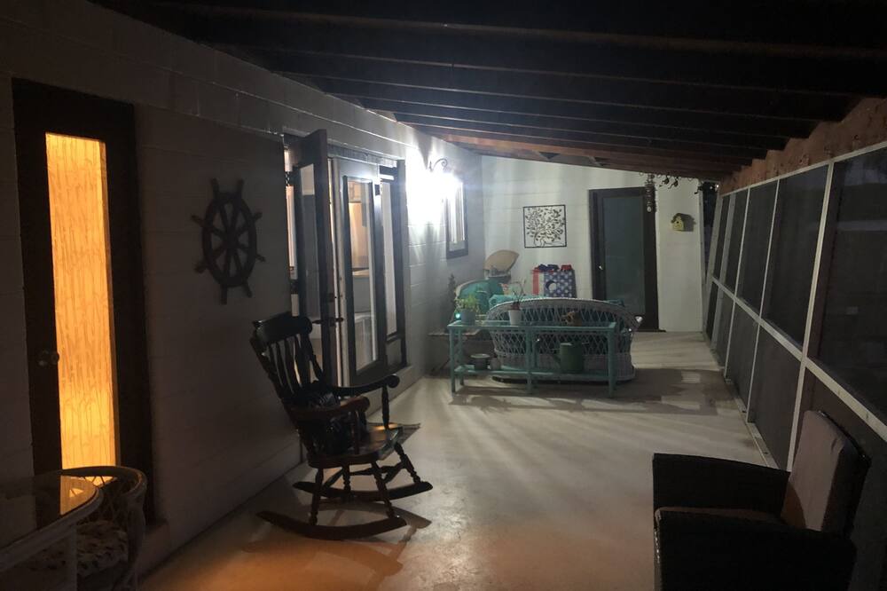 Photo of Outdoor in Sebring