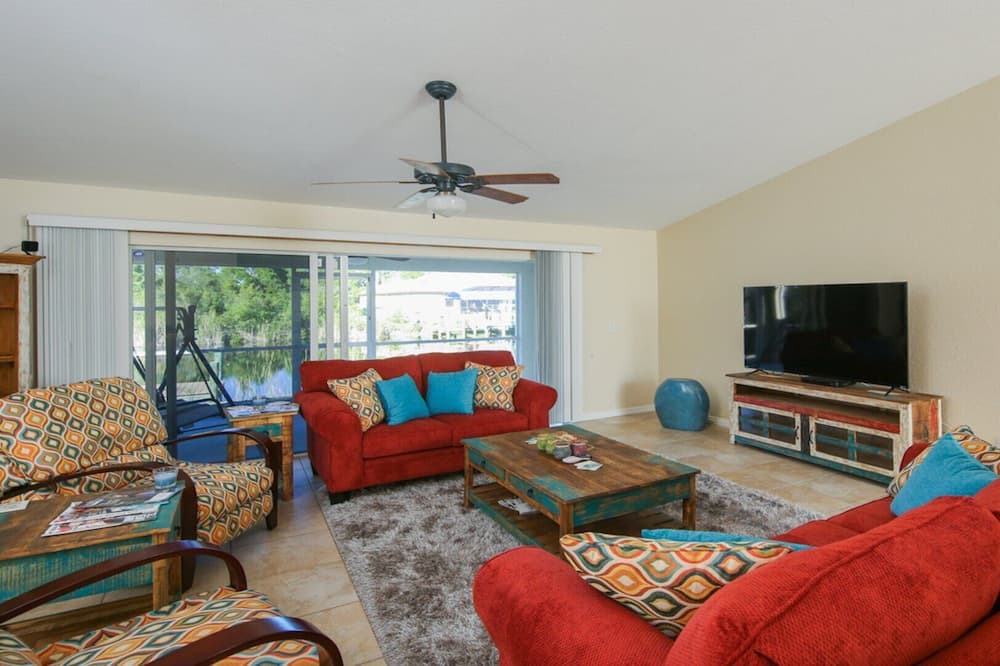 Photo of Bedroom in South Gulf Cove