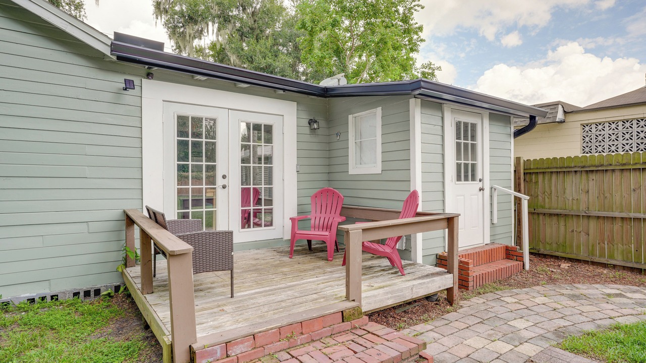 Photo of Patio Balcony in Dixieland