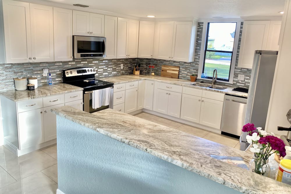 Photo of Kitchen in Auburndale