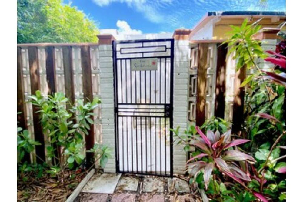 Photo of Outdoor in Northeast Miami