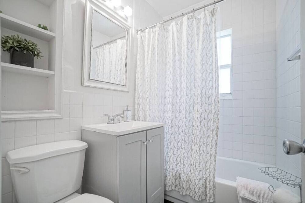 Photo of Bathroom in Northeast Miami
