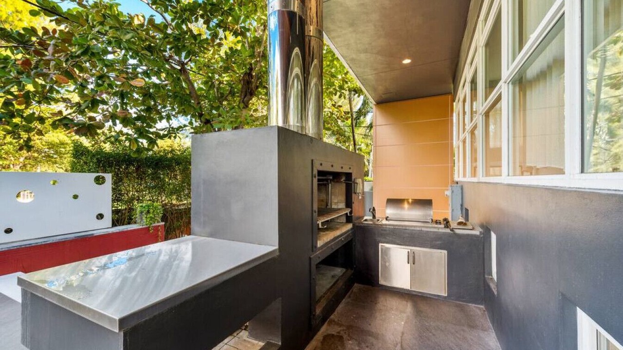 Photo of Outdoor in Northeast Coconut Grove