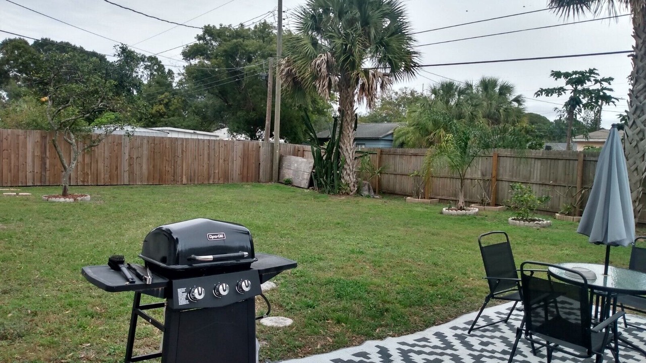 Photo of Outdoor in Meadowlawn