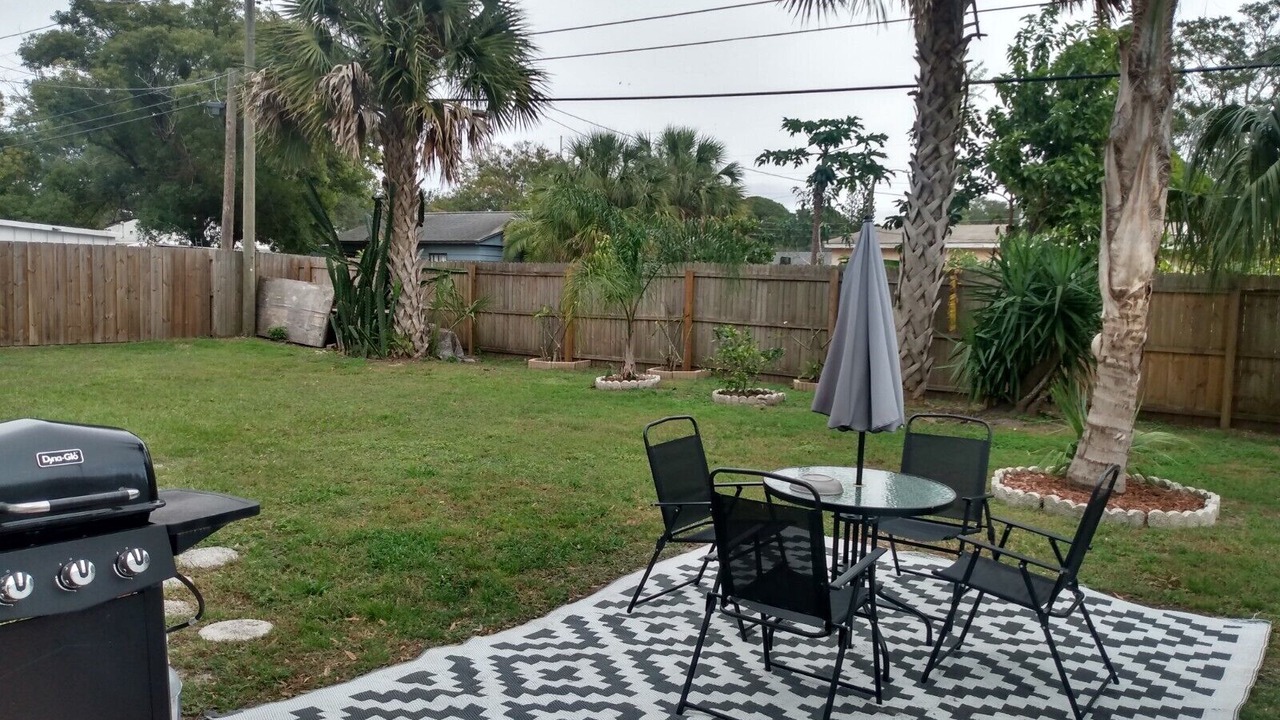 Photo of Outdoor in Meadowlawn