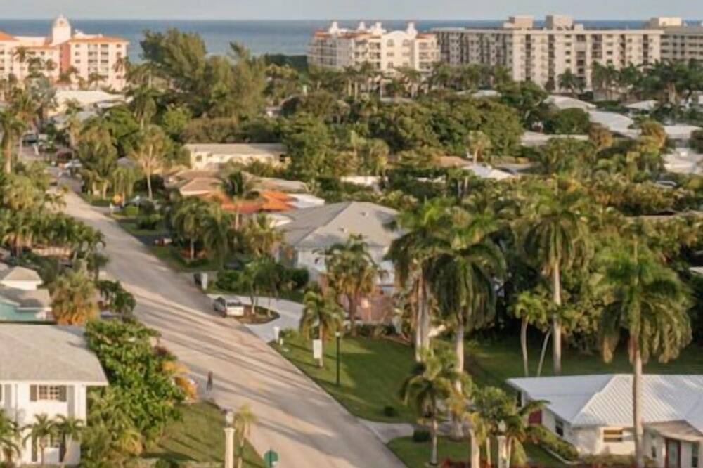 Photo of Others in Palm Beach Shores