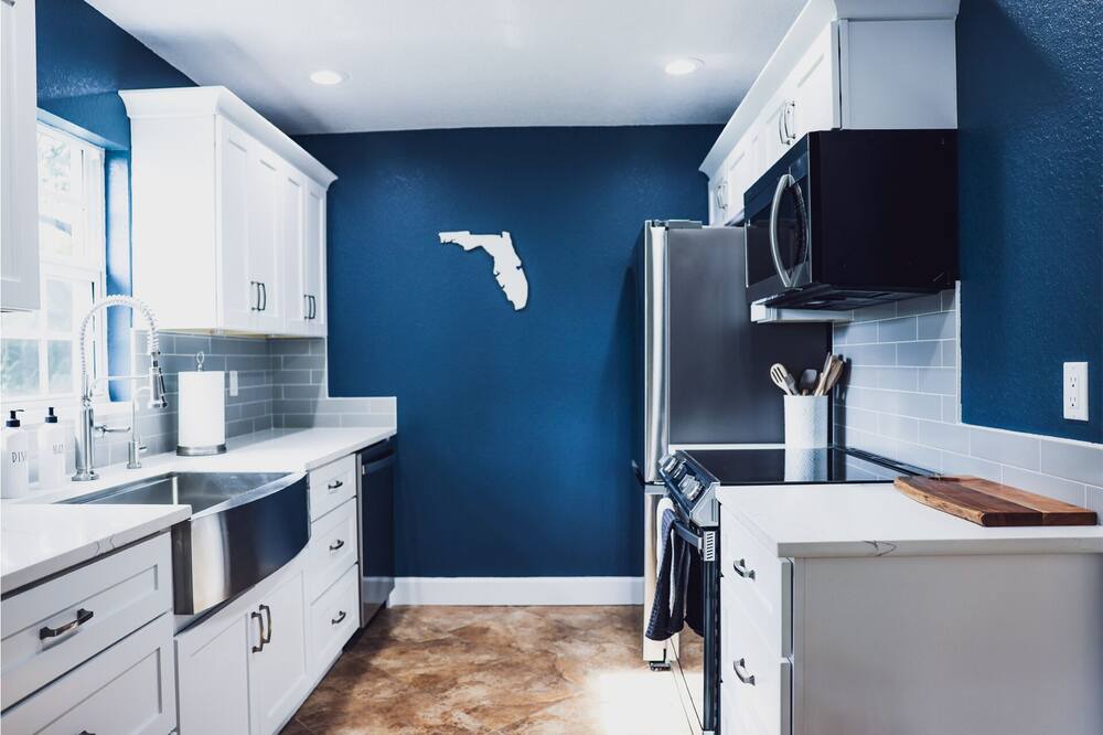 Photo of Kitchen in June Park