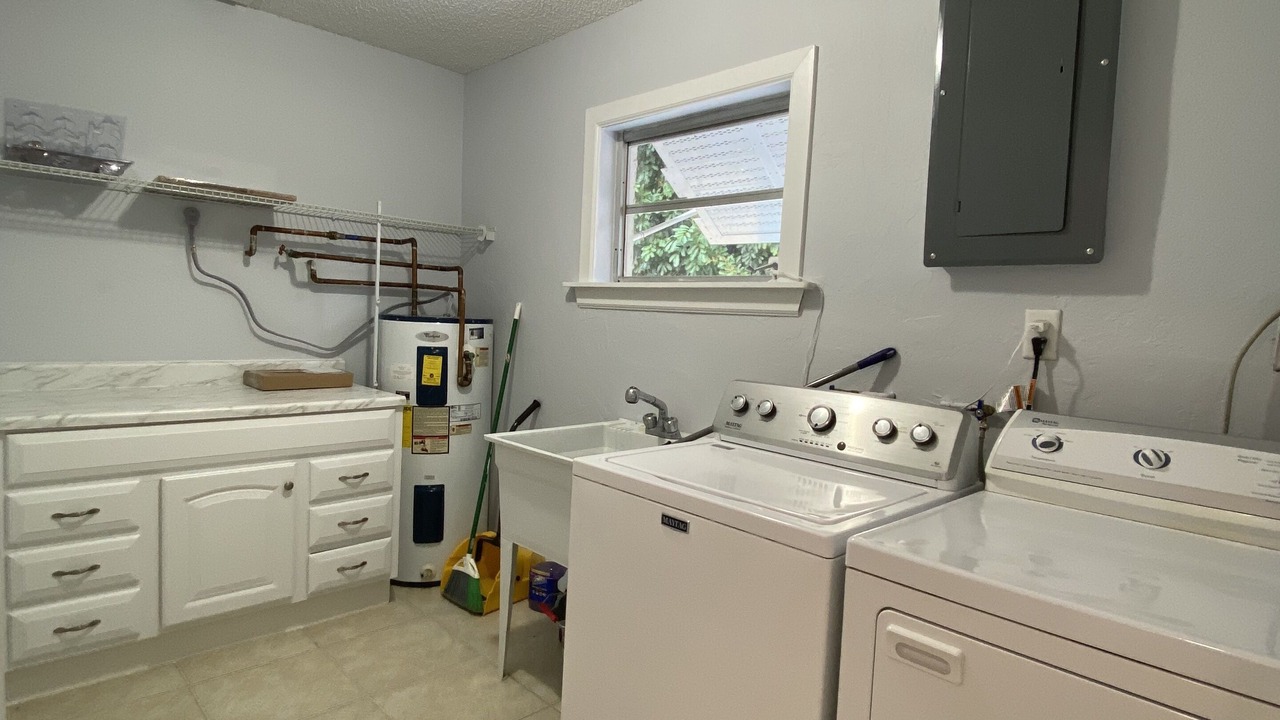 Photo of Kitchen in Palm River Estates