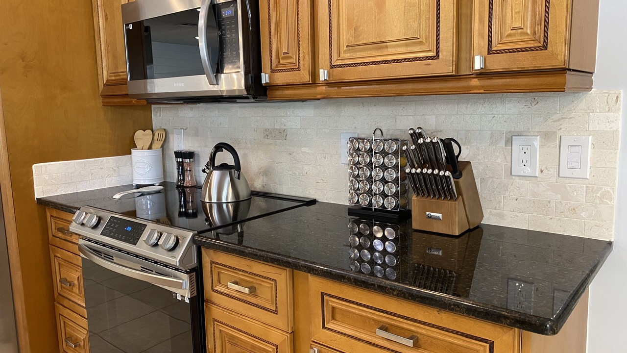 Photo of Kitchen in Palm River Estates
